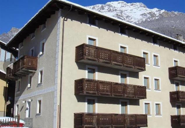 Aparthotel Casa Stefano E Lucia Bormio Exteriér fotografie